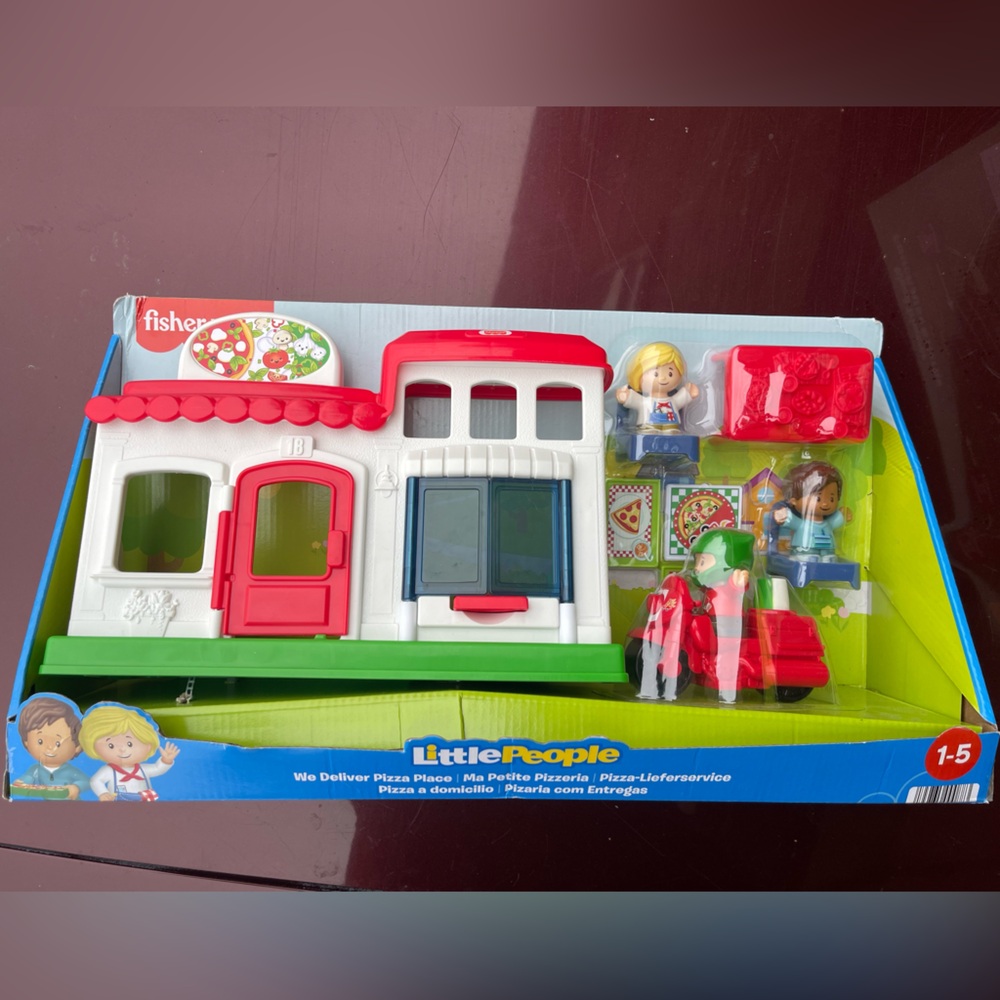 Little People Pizza place